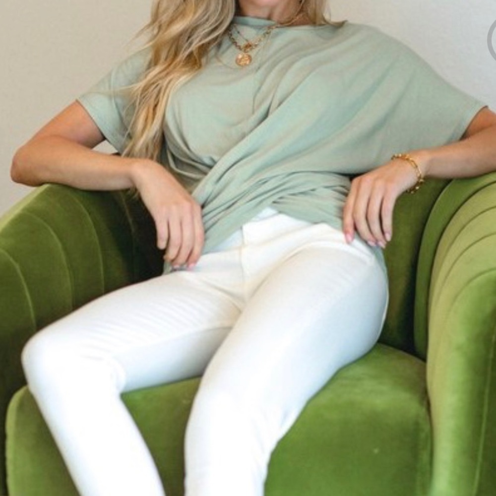 Sage Twist Top